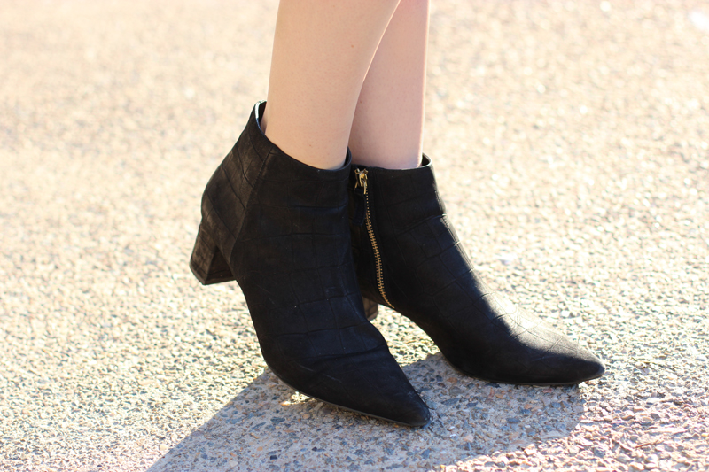 CHLOE-CHILL-SYDNEY-FASHION-BLOG-Senso-black-leather-Paloma-point-boots