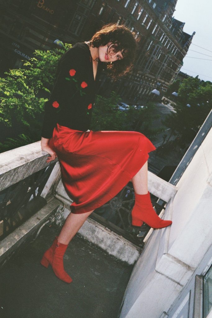 Chloe Hill Copenhagen denmark - Ginia RTW red silk slip dress, zoe karssen rose cardigan and dorateymur boots