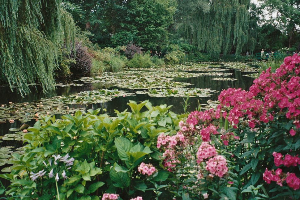 Travel Guide: Giverny