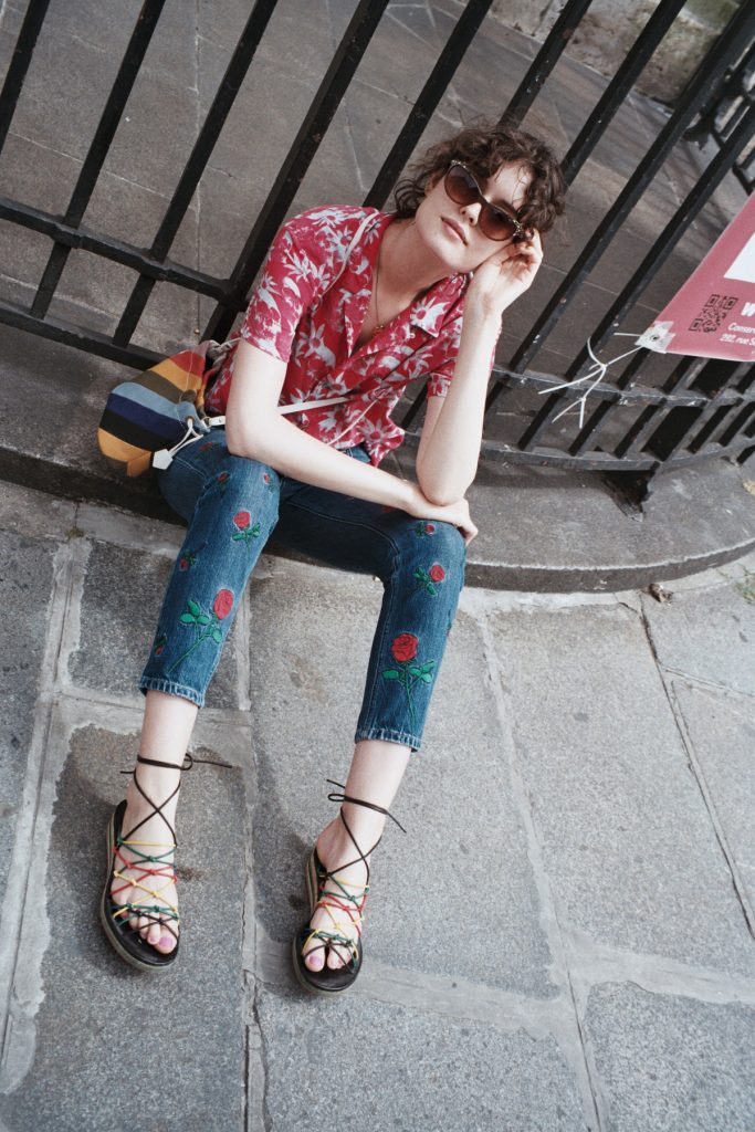 Chloe Hill Paris Double Rainbouu shirt, Zoe Karssen jeans, Deadly Ponies bag 03
